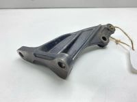 Лот: 24774297. Фото: 4. Кронштейн КПП Toyota Mark Ii 2002... Красноярск