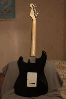 Лот: 6375159. Фото: 3. Squier by Fender Bullet Strat... Музыкальные инструменты и оборудование