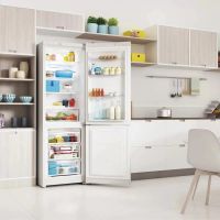 Лот: 19990006. Фото: 7. Холодильник Indesit ITS 4180 W...