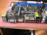 Лот: 10185270. Фото: 2. ASRock H61DEL. Комплектующие