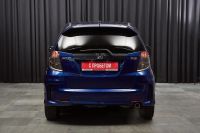 Лот: 24915791. Фото: 6. Honda Fit 2010