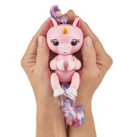 Лот: 11153228. Фото: 3. Интерактивный единорог Fingerlings... Дети растут
