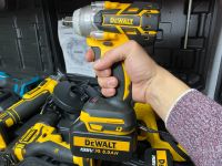 Лот: 19399370. Фото: 2. Набор электроинструмента Dewalt... Инструмент и расходные
