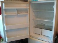 Лот: 1784083. Фото: 2. Холодильник Stinol 2-х камерный. Крупная бытовая техника