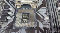 Лот: 25851075. Фото: 2. Материнская плата Gygabyte H310M... Комплектующие
