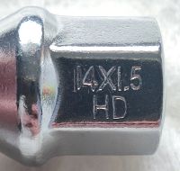 Лот: 22462546. Фото: 2. Болты колёсные (хром) M14 x 1... Шины, Диски