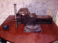 Лот: 14582917. Фото: 2. тиски савдеповские. Инструмент и расходные