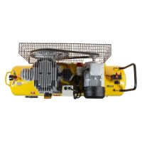 Лот: 19131567. Фото: 3. Компрессор воздушный, ременный... Строительство и ремонт