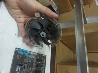 Лот: 16207088. Фото: 2. Процессор intel g1820 с кулером... Комплектующие