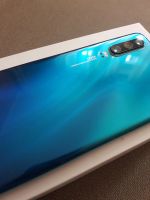 Лот: 16784379. Фото: 2. Смартфон Huawei P30 Северное сияние... Смартфоны, связь, навигация