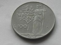 Лот: 8681741. Фото: 2. Монета 100 лир Италия 1957 портрет... Монеты