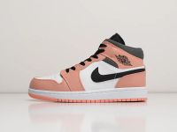 Лот: 24977123. Фото: 3. Кроссовки Nike Air Jordan 1 Mid. Одежда, обувь, галантерея