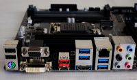 Лот: 13557939. Фото: 2. Материнская плата Gigabyte B250-HD3P. Комплектующие