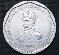 Лот: 11025365. Фото: 2. Экзотика с рубля (11057) Доминикана. Монеты