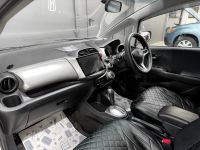 Лот: 21574971. Фото: 13. Honda Fit, II 1.3 CVT (100 л.с...