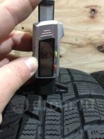 Лот: 14407504. Фото: 9. Goodyear Ice Navi 6, 215/45 R17...