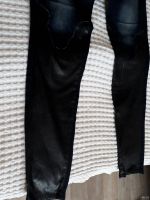 Лот: 12664922. Фото: 2. Джинсы женские с черными кожаными... Женская одежда