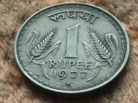Лот: 9883209. Фото: 5. Монета 1 рупия одна Индия 1977...