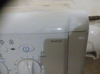 Лот: 8602632. Фото: 4. Стиральная машина Indesit wiun102. Красноярск