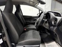 Лот: 21587201. Фото: 6. Toyota Vitz, III (XP130) Рестайлинг...