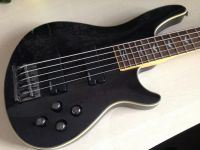 Лот: 5171780. Фото: 3. Бас-гитара Schecter Omen Extreme-5. Музыкальные инструменты и оборудование