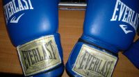 Лот: 3799003. Фото: 3. продам перчатки Everlast для бокса... Спортивные товары