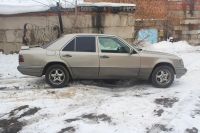 Лот: 12641446. Фото: 3. Mercedes-Benz E-Class E220, 1993... Красноярск