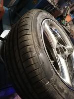 Лот: 16474975. Фото: 7. Резина r17 215/55 почти без пробега