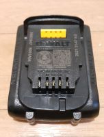 Лот: 17778307. Фото: 3. Аккумулятор Dewalt DCB201. Строительство и ремонт