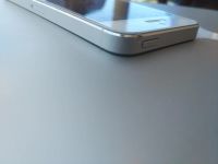 Лот: 7923128. Фото: 3. iPhone 5 16Gb White, Почти идеальное... Красноярск