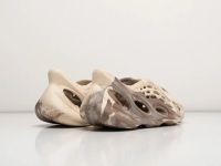 Лот: 19990801. Фото: 2. Кроссовки Adidas Yeezy Foam Runner. Женская обувь