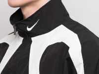 Лот: 25066641. Фото: 3. Ветровка Nike. Одежда, обувь, галантерея