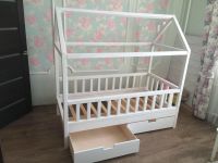 Лот: 11404635. Фото: 2. кроватка-домик с ящиками из сосны... Детская мебель