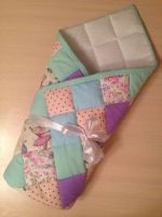 Лот: 16621285. Фото: 3. Лоскутное конверт-одеяло на выписку... Дети растут