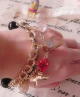 Лот: 3265215. Фото: 2. Романтичный браслет. Цвепочки... Ювелирные изделия, бижутерия, часы