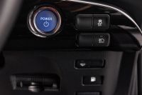 Лот: 19262157. Фото: 17. Toyota Prius, IV (XW50) 1.8hyb...