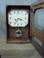 Лот: 12089448. Фото: 2. Часы Янтарь настенные маятниковые... Предметы интерьера