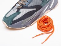 Лот: 17330628. Фото: 7. Кроссовки Adidas Yeezy Boost 700...
