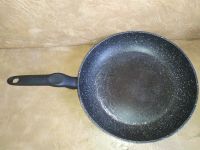 Лот: 6242271. Фото: 2. Сковорода сковородка литая Satoshi... Посуда, кухонная утварь