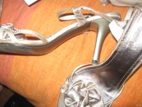Лот: 13537930. Фото: 2. Серебряные босоножки. Женская обувь