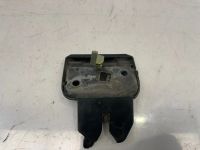 Лот: 21702215. Фото: 2. замок багажника Nissan Almera... Автозапчасти