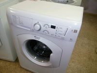 Лот: 4467093. Фото: 2. Стиральная машина Hotpoint-Ariston... Крупная бытовая техника