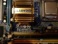 Лот: 3817420. Фото: 2. Рабочий комлект: мать GigaByte... Комплектующие