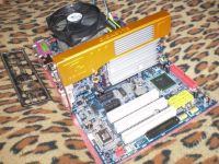 Лот: 369481. Фото: 3. Gigabyte [GA-8I945PLGE-RH]+проц... Компьютеры, оргтехника, канцтовары