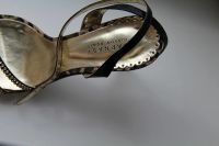 Лот: 3167710. Фото: 2. Потрясающие босоножки Carnaby... Женская обувь