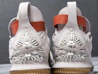 Лот: 17095007. Фото: 6. Кроссовки Nike Lebron XVI LMTD...