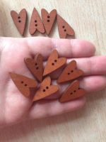 Лот: 9481573. Фото: 2. Сердечки темное дерево, цена за... Ручная работа