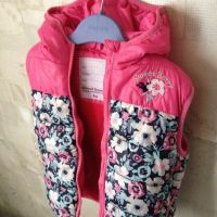 Лот: 8365372. Фото: 2. Жилет для девочки утепленный Sweet... Одежда и аксессуары