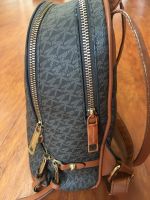 Лот: 25885620. Фото: 3. Рюкзачок брендовый. Одежда, обувь, галантерея