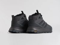 Лот: 25897967. Фото: 3. Зимние Кроссовки Adidas. Одежда, обувь, галантерея